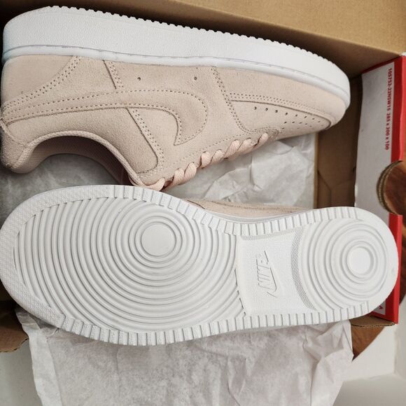 Nike Court Vision Low Sneakers – Women’s Size 8, Unworn - Picture 8 of 10